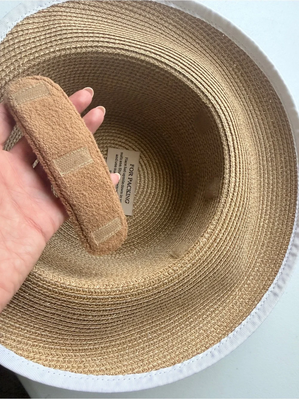 Eric Javits Straw Hat UPF 50+ Packable Sun Hat Tan White Trim Designer Summer - Picture 9 of 9